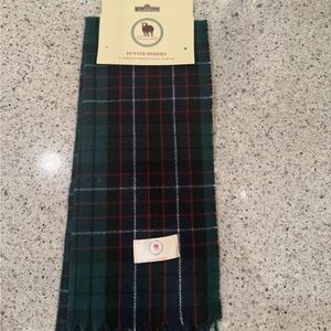 NEW Women's Green Tartan Plaid Scarf

#74